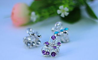 一元飾品市場新寵 兩元店熱銷四葉草小頂夾的批發貿易全解析